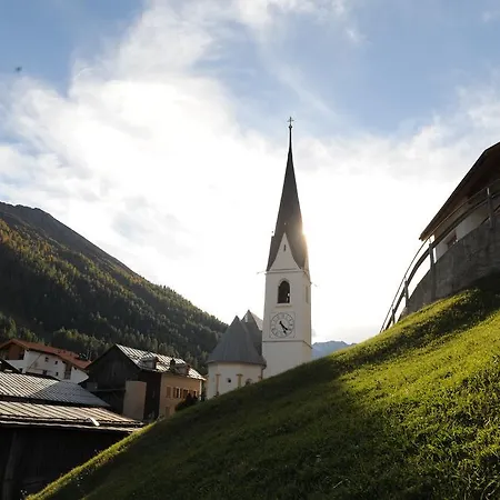 Charlys * 萨姆瑙恩